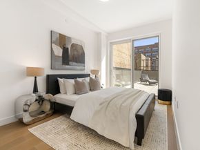 379 Ocean Parkway 2C, Brooklyn NY 11218