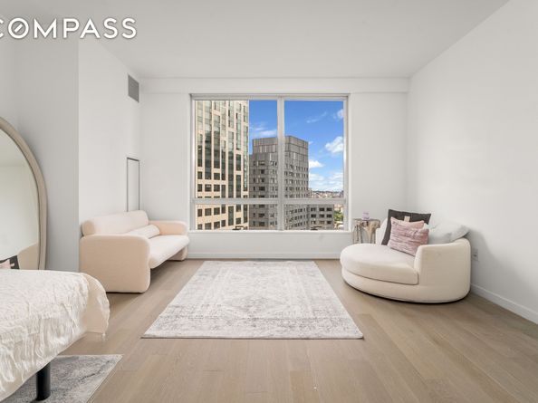 1 City Point 26G, Brooklyn NY 11201