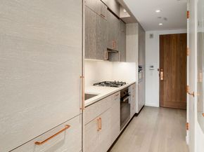 1 City Point 26G, Brooklyn NY 11201