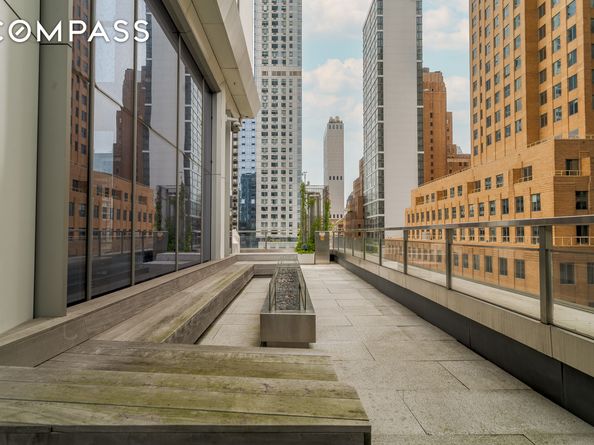 1 City Point 26G, Brooklyn NY 11201