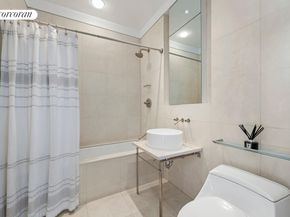 52 Thomas Street 3D, New York NY 10013