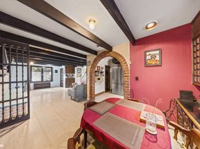 75-27 Furmanville Avenue, Queens NY 11379