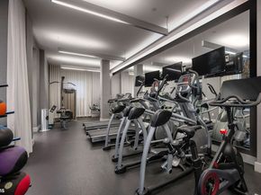 432 West 52nd Street 7H, New York NY 10019