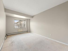 260 Beach 81st Street 6V, Queens NY 11693