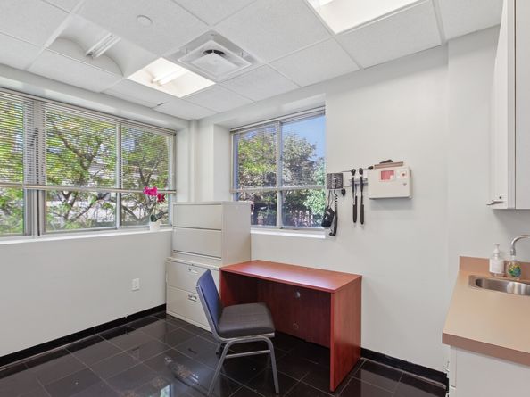 55 Greene Avenue 2B, Brooklyn NY 11238