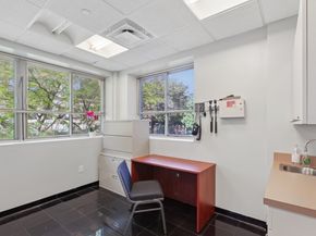 55 Greene Avenue 2B, Brooklyn NY 11238