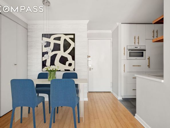 201 East 17th Street 14F, New York NY 10003