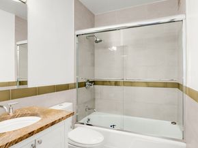 303 East 57th Street 30E, New York NY 10022