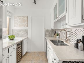 303 East 57th Street 30E, New York NY 10022
