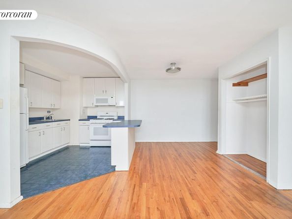 1530 East 8th Street 7M, Brooklyn NY 11230