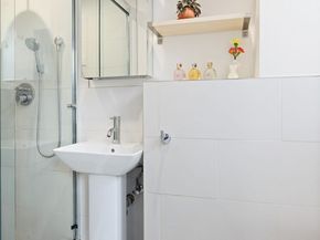 675 Academy Street 5J, New York NY 10034