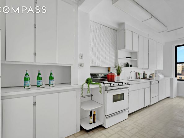 473 West End Avenue 12A1, New York NY 10024