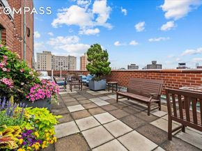 200 East 27th Street 11B, New York NY 10016