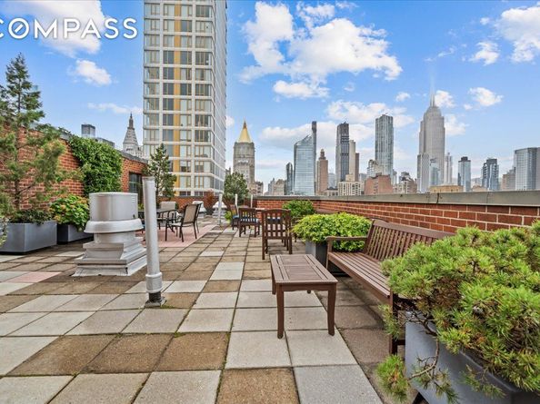 200 East 27th Street 11B, New York NY 10016
