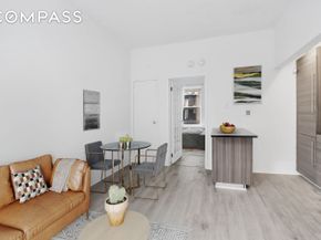 26 Gramercy Park S 6D, New York NY 10003