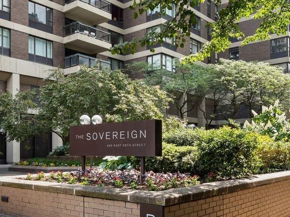 425 East 58th Street 21F, New York NY 10022