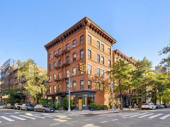 344 West 11th Street 4W, New York NY 10014