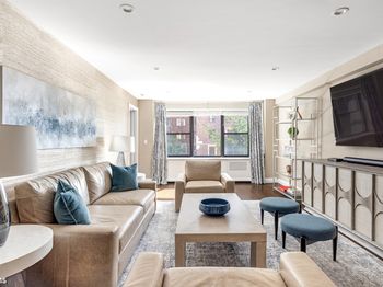 2 Tudor City Place