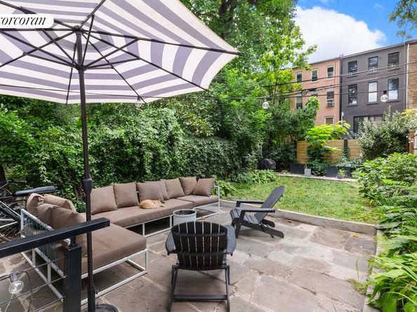 284 Van Buren Street, Brooklyn NY 11221