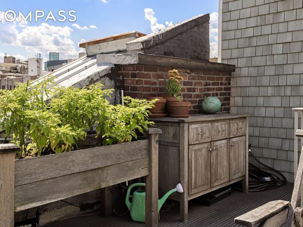 217 2nd Avenue PH, New York NY 10003