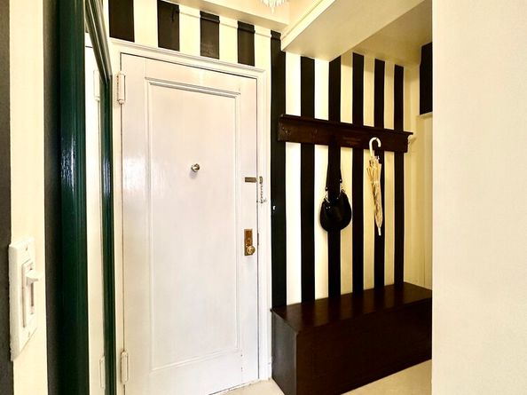 465 West 23rd Street 4G, New York NY 10011