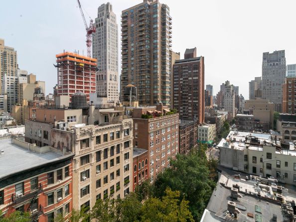 140 East 81st Street 12E, New York NY 10028