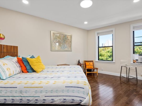 270 Seaman Avenue D3, New York NY 10034