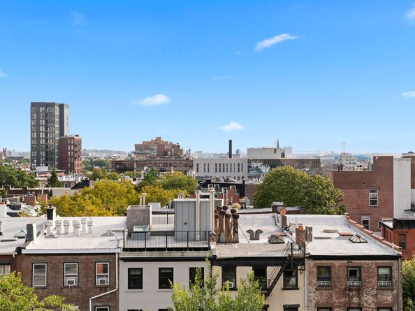 70 Remsen Street 7H, Brooklyn NY 11201