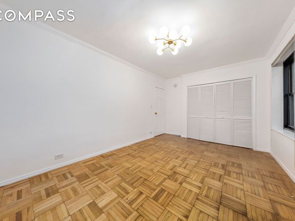 355 Clinton Avenue F1, Brooklyn NY 11238