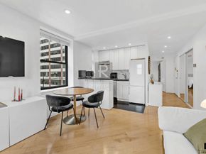 150 West 51st Street 1919, New York NY 10019