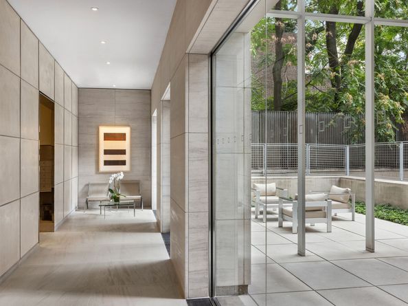 310 East 53rd Street 27C, New York NY 10022