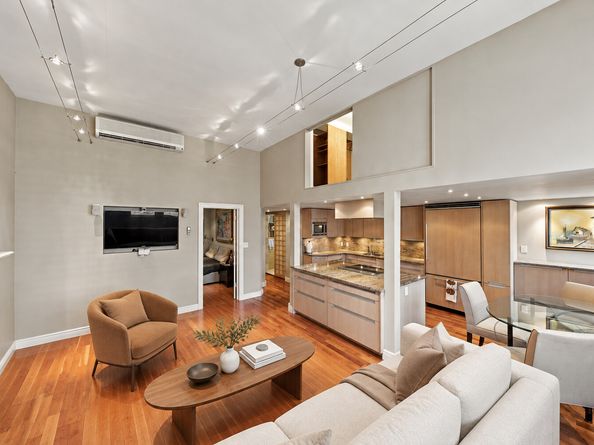 32 West 40th Street 10E, New York NY 10018