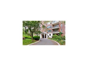 750 Kappock Street 305, Bronx NY 10463