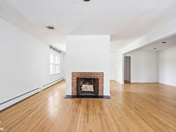5395 Netherland Avenue, Bronx NY 10471