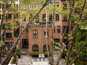 4 East 93rd Street, New York NY 10128