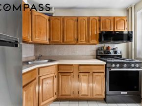 201 Clinton Avenue 2D, Brooklyn NY 11205