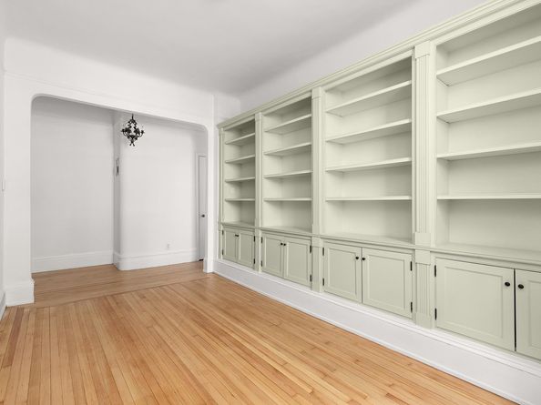 615 West 113th Street 16, New York NY 10025