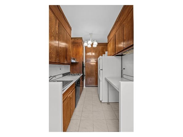 555 Kappock Street 4H, Bronx NY 10463