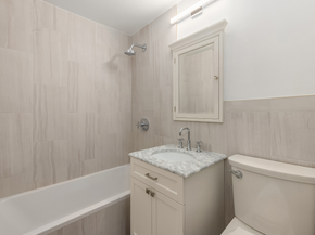 625 Main Street 834, New York NY 10044