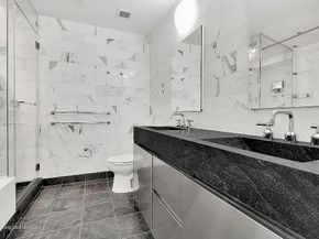 323 Park Avenue S 2B, New York NY 10010