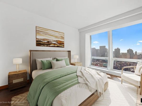 400 5th Avenue 54A, New York NY 10018