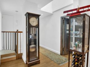 155 East 49th Street 11CD, New York NY 10017