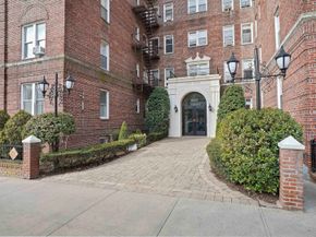 868 East 7th Street 3H, Brooklyn NY 11230
