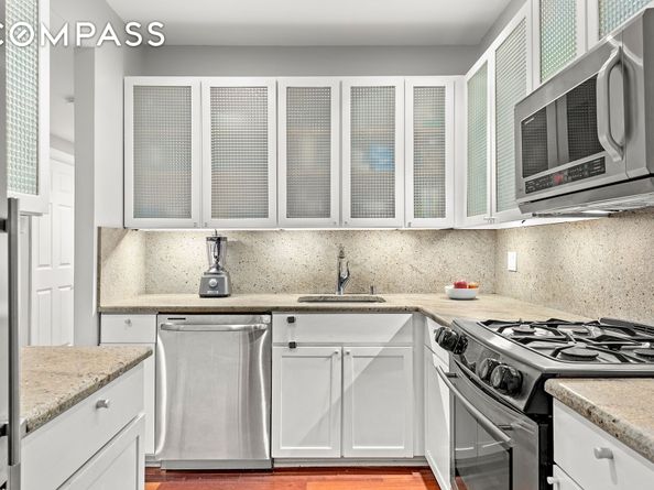 163 St Nicholas Avenue 2J, New York NY 10026