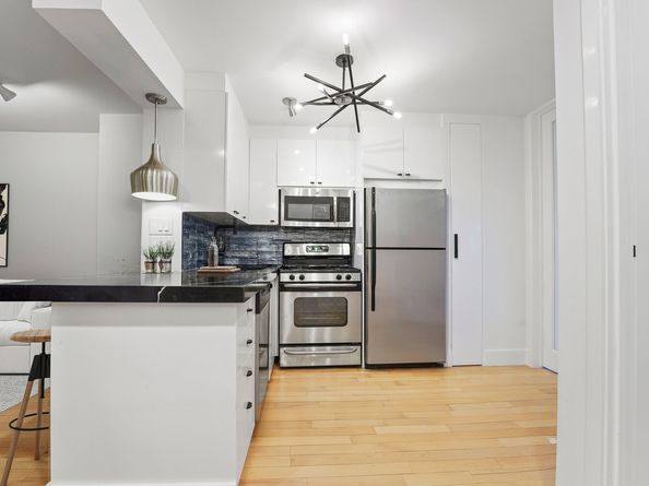 107 Ave A 4F, New York NY 10009