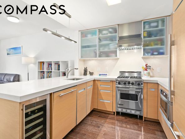462 West 58th Street 3E, New York NY 10019