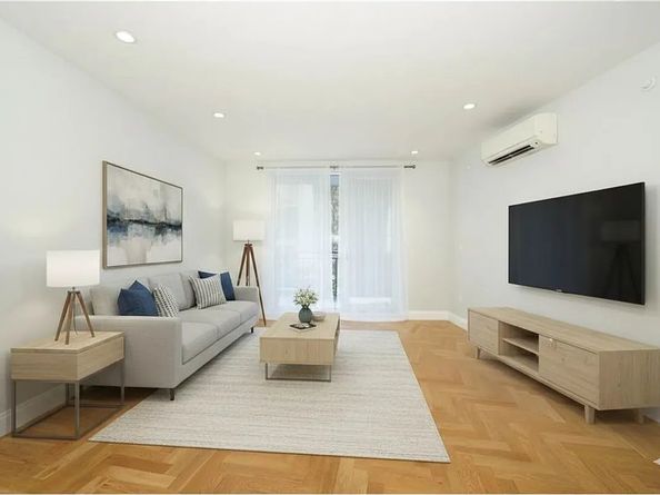 531 Vanderbilt Avenue 3B, Brooklyn NY 11238