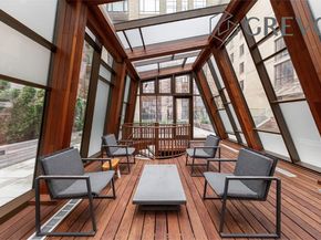 230 East 20th Street 52, New York NY 10003
