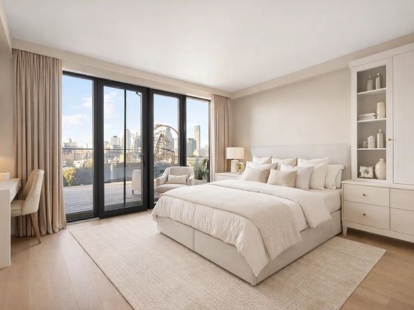 46-20 11th Street 7A, Queens NY 11101