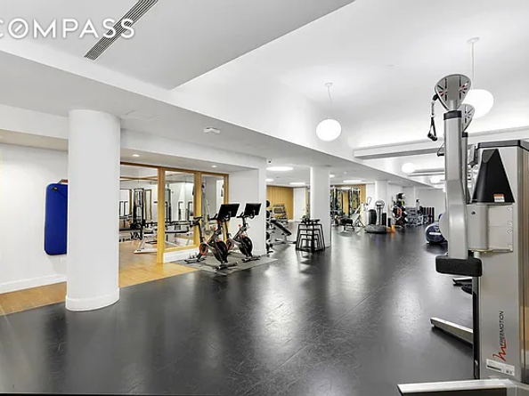 150 Charles Street 7CN, New York NY 10014